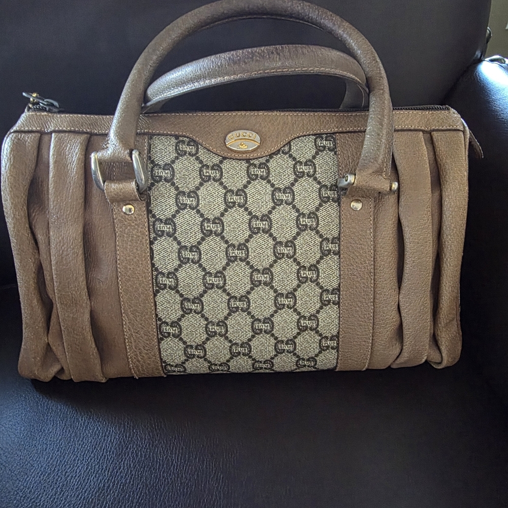 Vintage Gucci Plus Boston Handbag